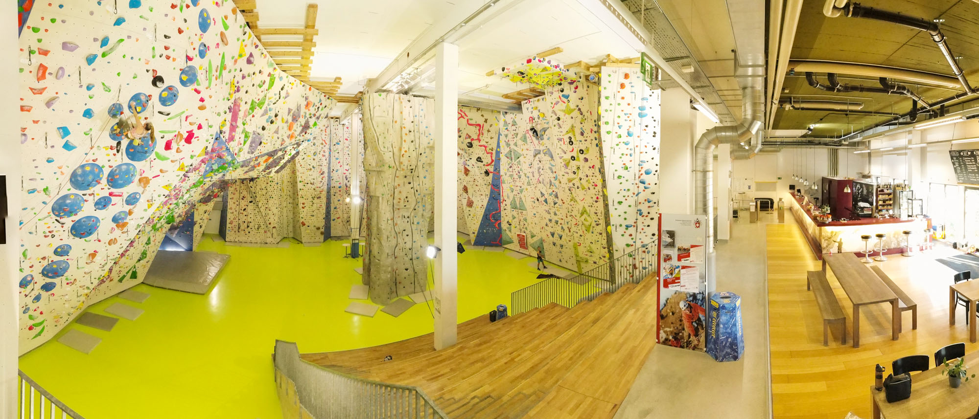 PILATUS INDOOR